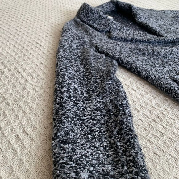 Grey Old Navy Blazer - Picture 6 of 10